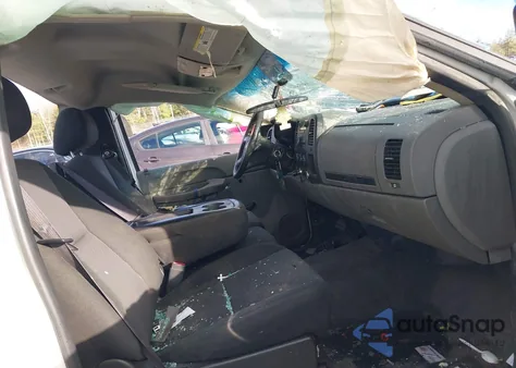 2011 Chevrolet Silverado 1500 Work Truck z USA, uszkodzony, nr VIN 1GCNCPEX4BZ448655